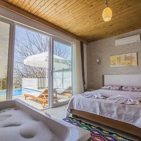 Sade Villa *